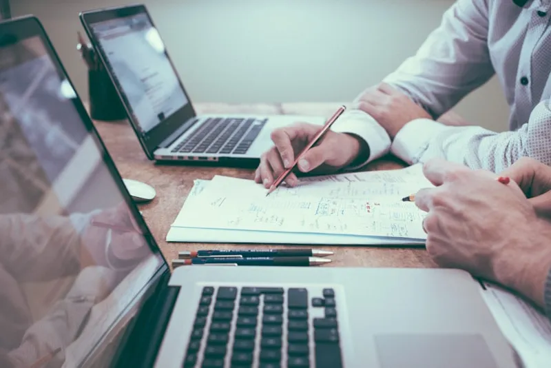 Agences de recrutement et de placement