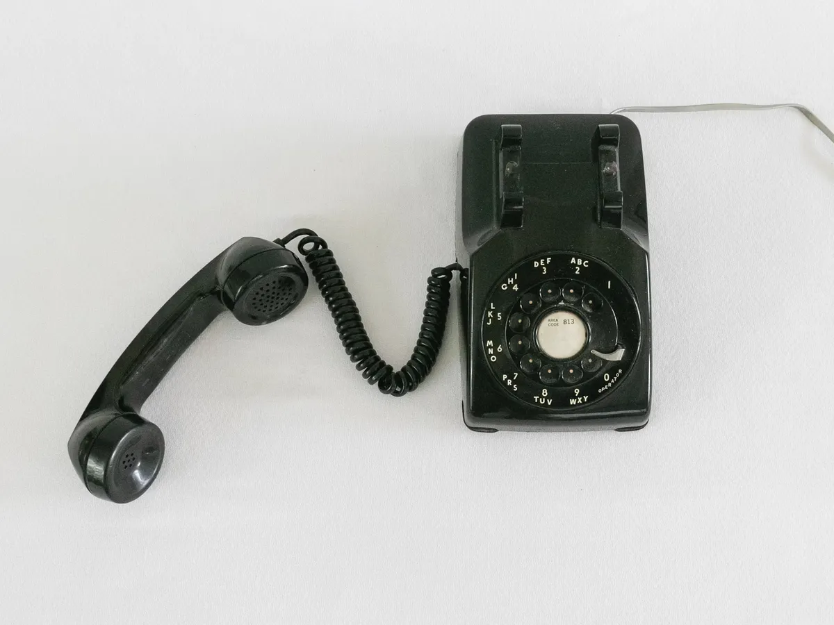 AI-powered phone answering system