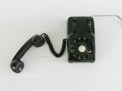 AI-powered phone answering system